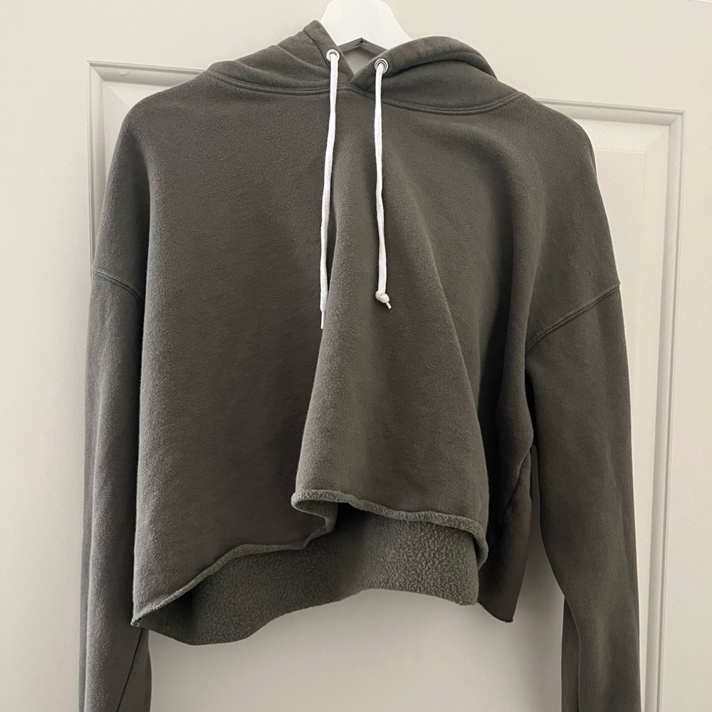 Cropped sweatshirt